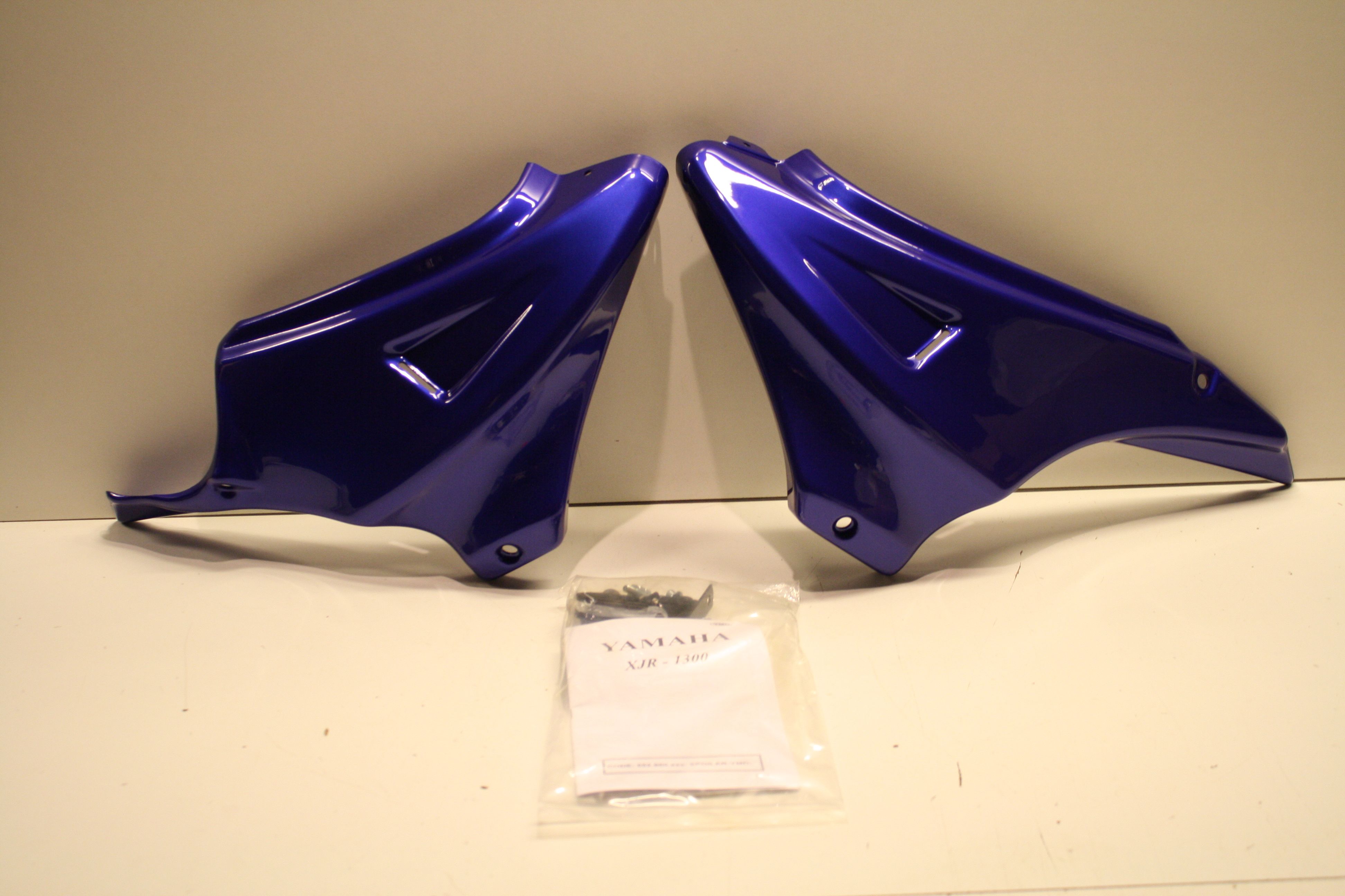 Yamaha XJR1300 XJR 1300 Spoiler Bugspoiler Bugverkleidung Cowling YMD